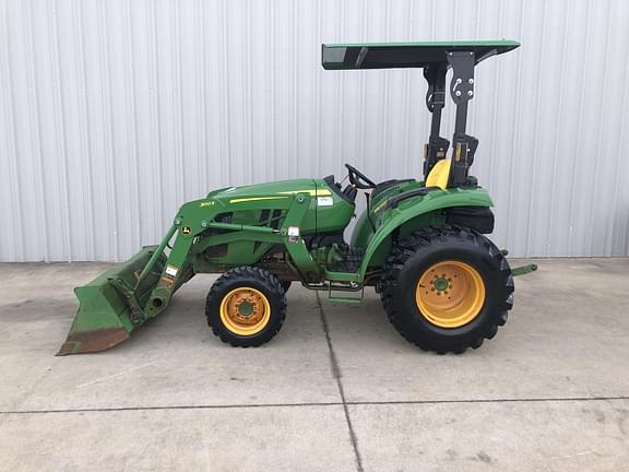 Image of John Deere 3025D equipment image 1