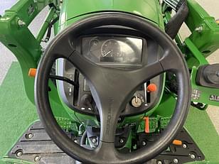 Main image John Deere 3025D 3