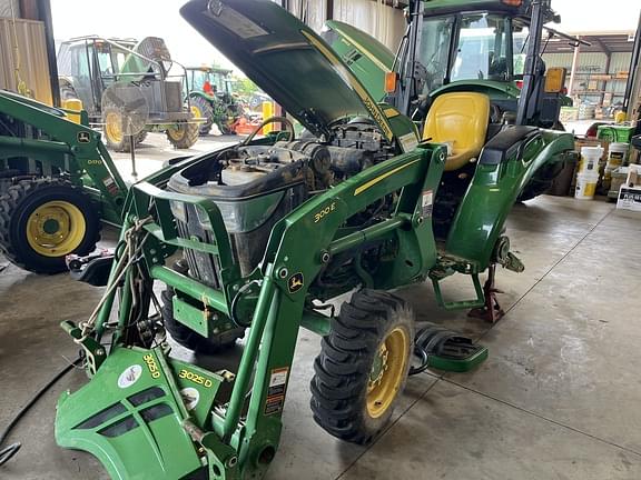 Image of John Deere 3025D equipment image 1