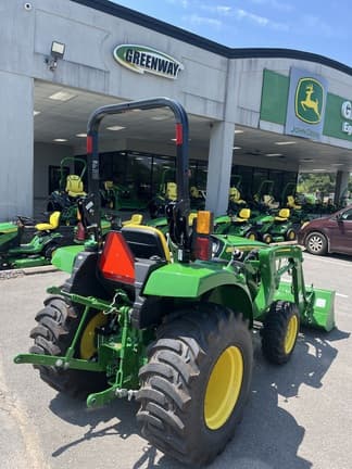 Image of John Deere 3025D equipment image 3