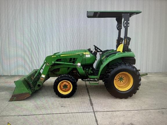 Image of John Deere 3025D Primary image