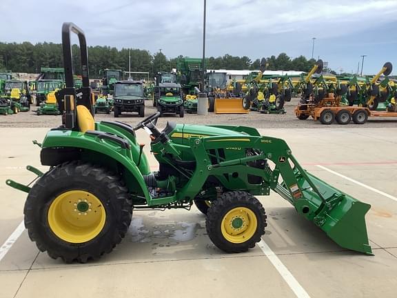 Image of John Deere 3025D equipment image 2