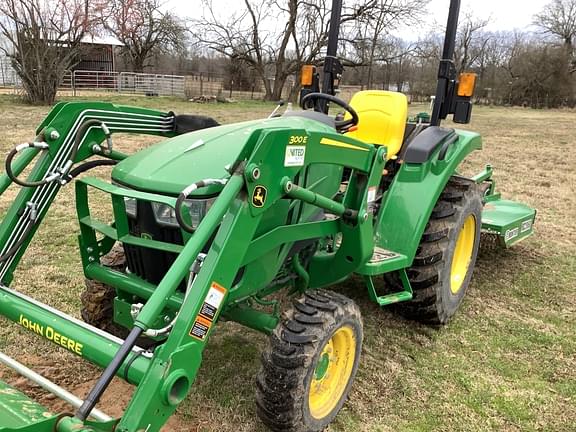 Image of John Deere 3025D equipment image 2