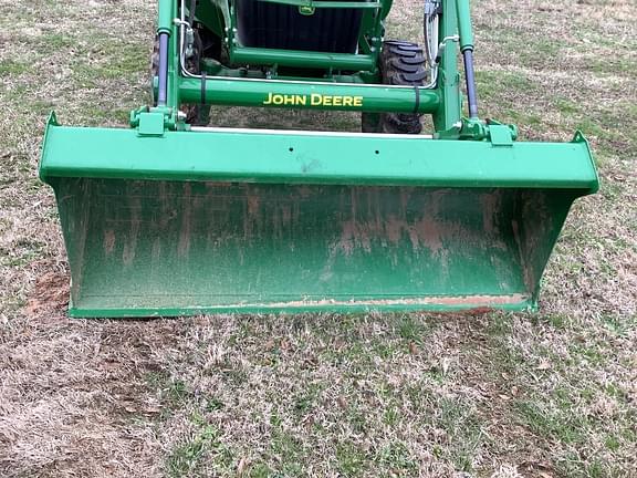 Image of John Deere 3025D equipment image 4