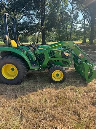 Image of John Deere 3025D equipment image 2