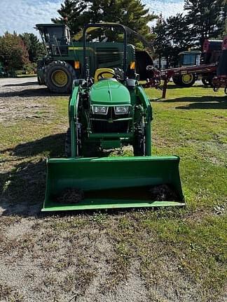 Image of John Deere 3025D equipment image 2