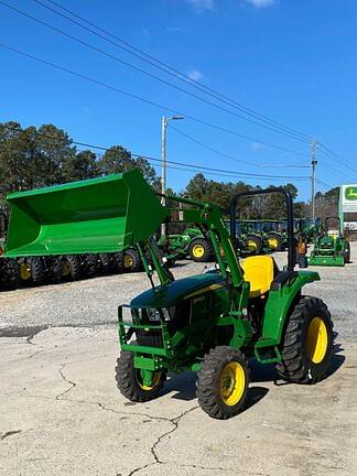 Image of John Deere 3025D Primary image