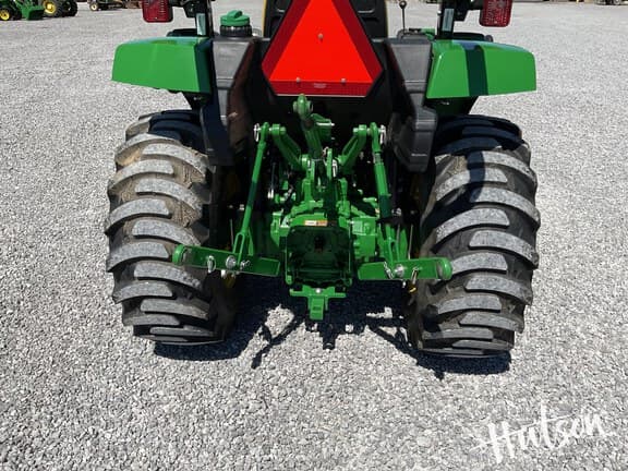 Image of John Deere 3025D equipment image 4