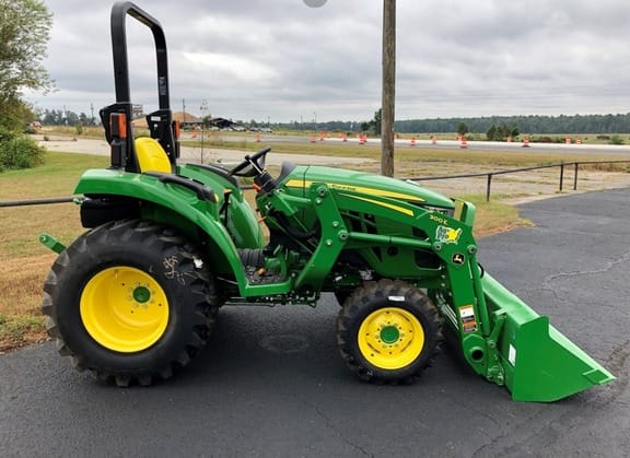 2023 John Deere 3025D Equipment Image0