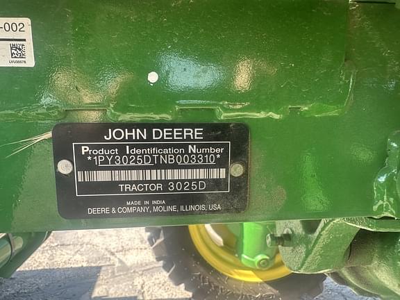 Image of John Deere 3025D equipment image 4