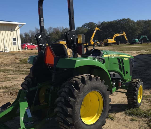 Image of John Deere 3025D equipment image 2