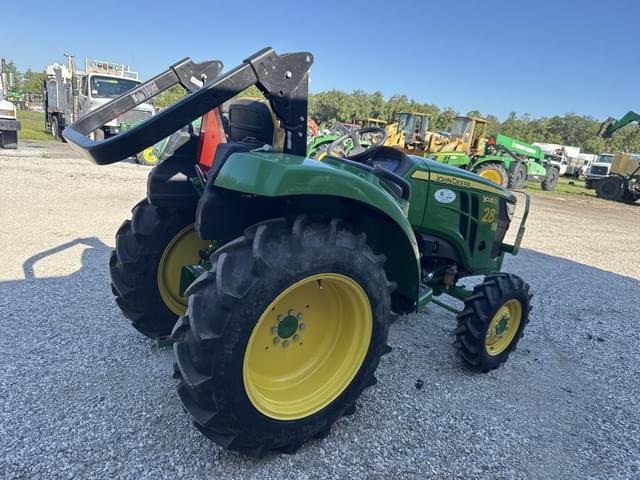 Image of John Deere 3025D equipment image 3
