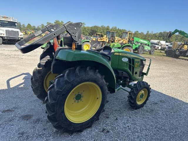 Image of John Deere 3025D equipment image 3