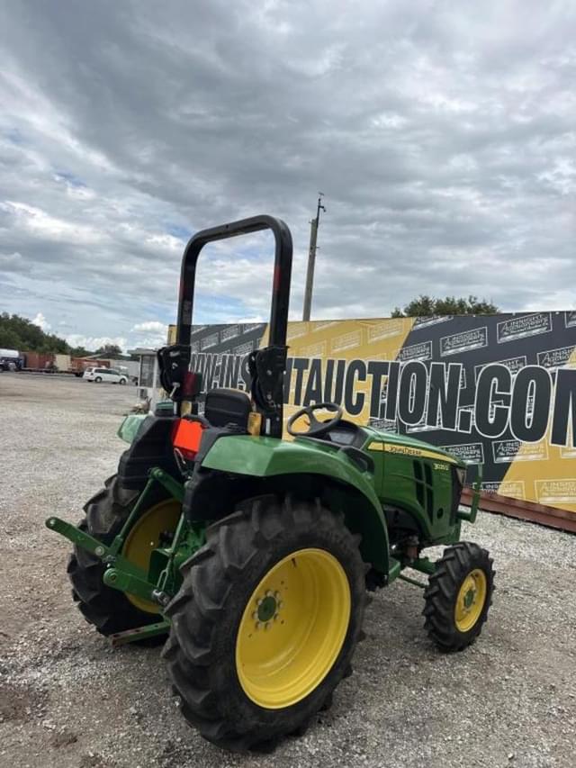 Image of John Deere 3025D equipment image 3