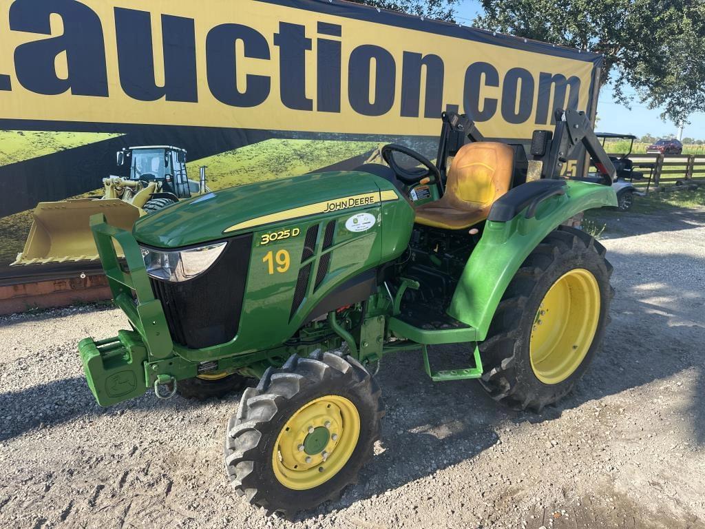 Image of John Deere 3025D Primary image