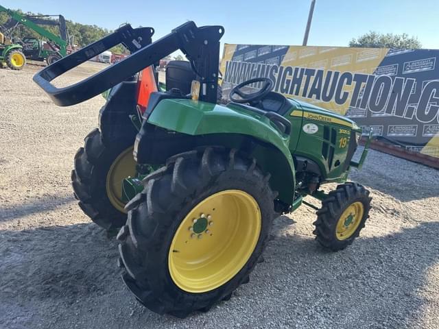 Image of John Deere 3025D equipment image 3