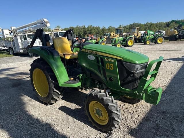 Image of John Deere 3025D equipment image 4
