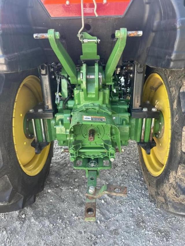 Image of John Deere 3025D equipment image 2