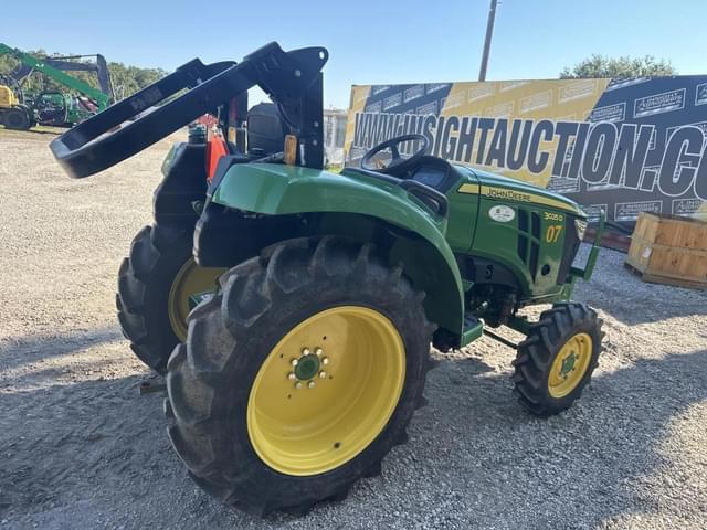 Image of John Deere 3025D equipment image 3