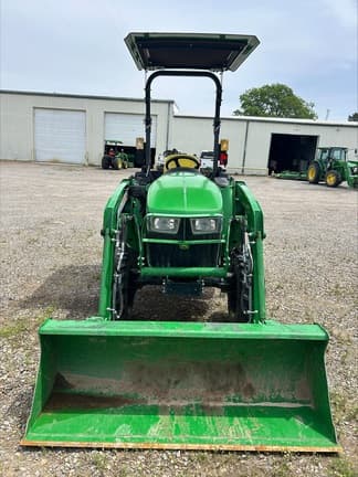 Image of John Deere 3025E equipment image 1