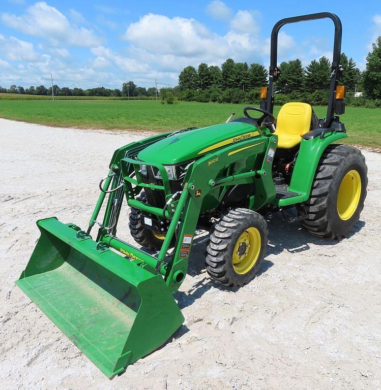 Image of John Deere 3025E Primary image