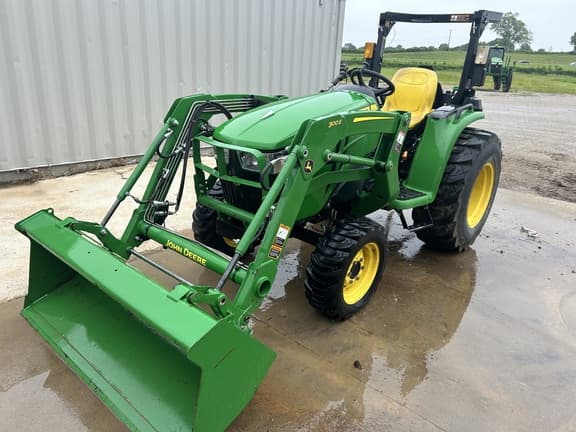 Image of John Deere 3025E Primary image