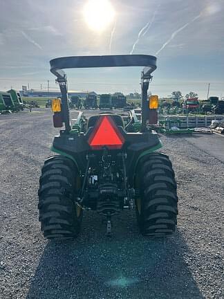 Image of John Deere 3025E Primary image