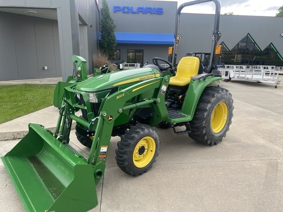 Main image John Deere 3025E