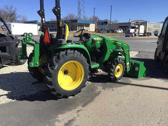 Image of John Deere 3025E equipment image 1