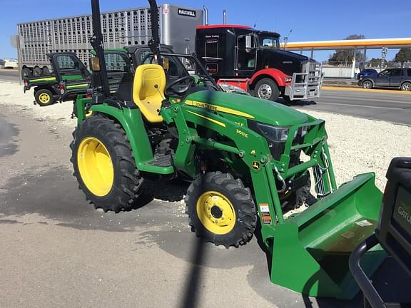 Image of John Deere 3025E equipment image 3