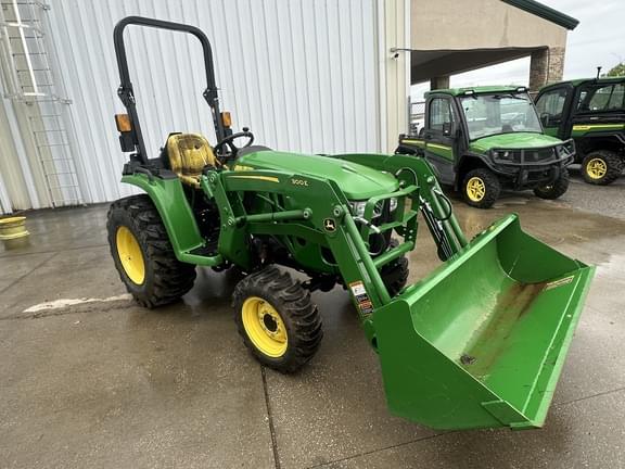Image of John Deere 3025E equipment image 1