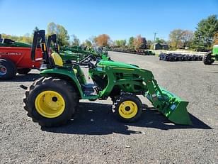 Main image John Deere 3025E