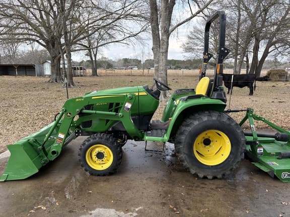 Image of John Deere 3025E Primary image