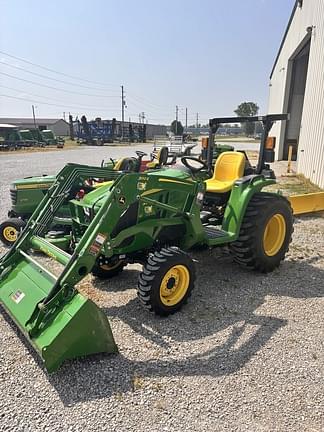 Image of John Deere 3025E equipment image 2