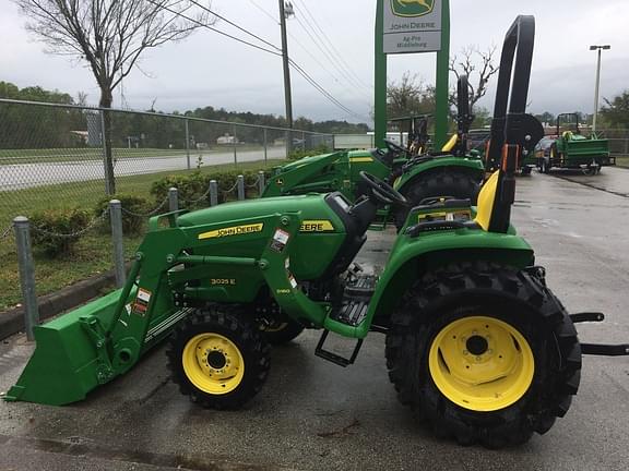 Image of John Deere 3025E equipment image 1