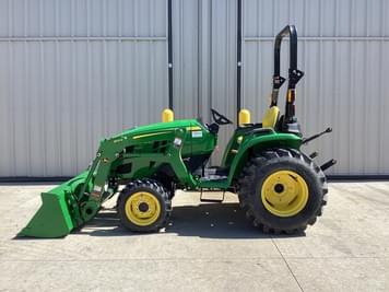 Main image John Deere 3025E