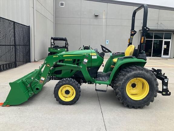 Image of John Deere 3025E Primary image