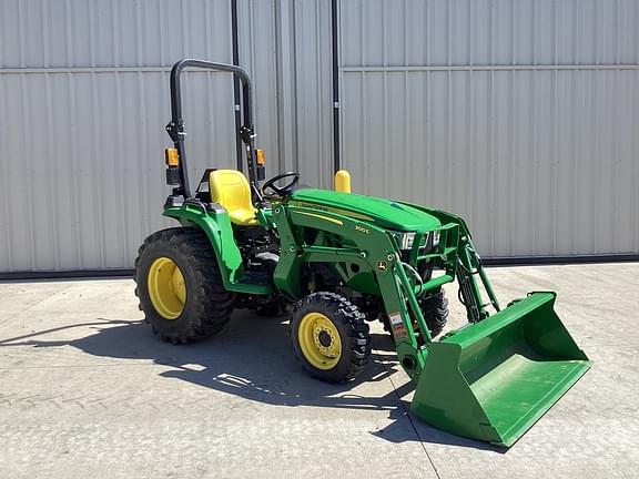 Image of John Deere 3025E equipment image 3