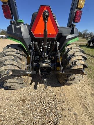 Image of John Deere 3025E equipment image 1