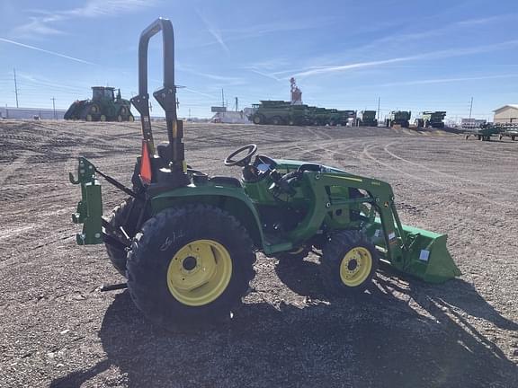 Image of John Deere 3025E equipment image 2