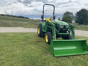 Main image John Deere 3025E