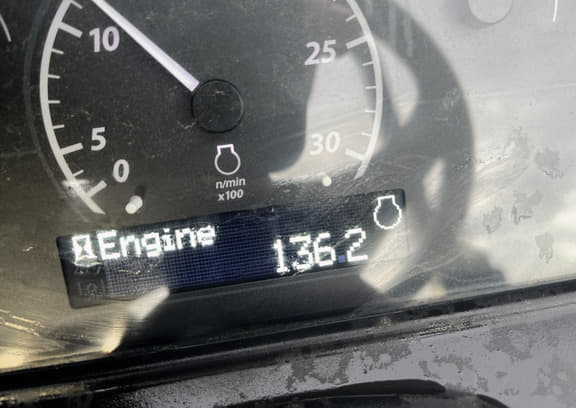 Image of John Deere 3025E equipment image 4