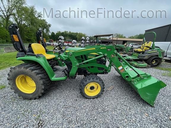 Image of John Deere 3025E Primary image
