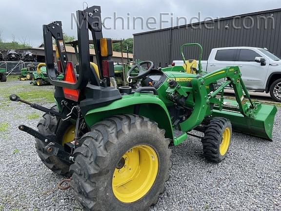 Image of John Deere 3025E equipment image 3
