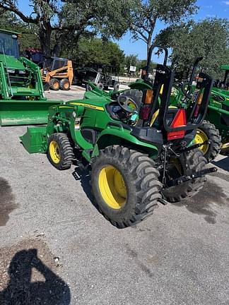 Image of John Deere 3025E equipment image 2