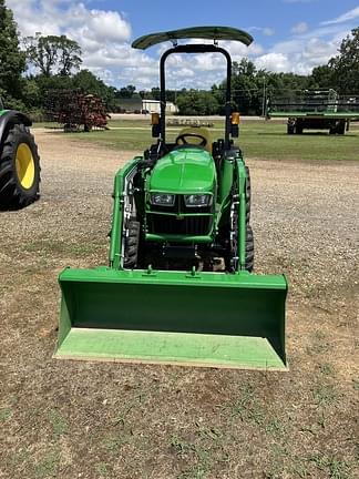 Image of John Deere 3025E equipment image 1