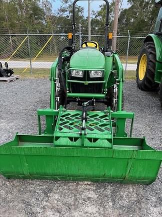 Image of John Deere 3025E Primary image