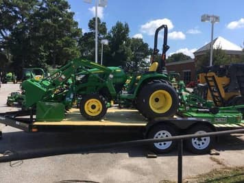 Main image John Deere 3025E