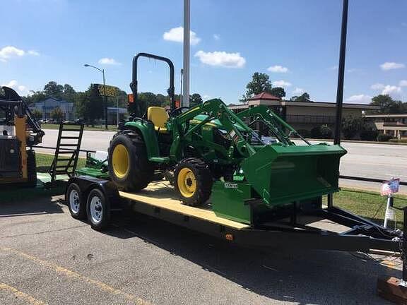 Image of John Deere 3025E Image 1