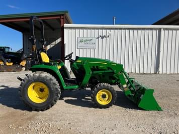 Main image John Deere 3025E
